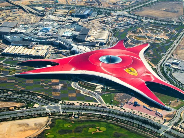 Фото - "Билеты в Ferrari World с обедом и захватывающими приключениями"